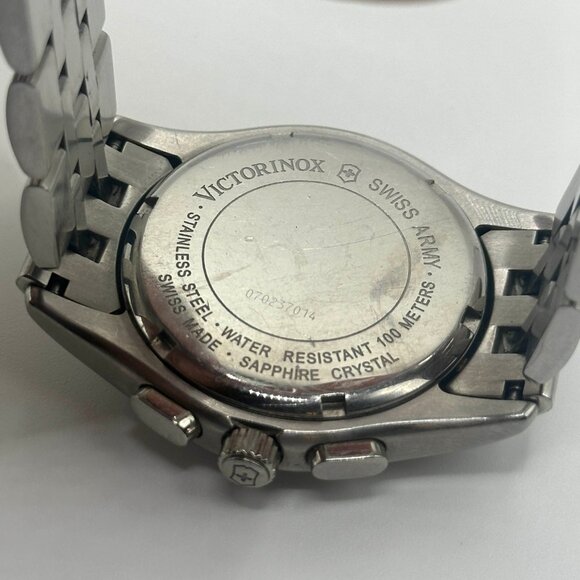 Victorinox Swiss Army Alliance 241048 Stainless Steel Chronograph Wrist Watch - Picture 7 of 8
